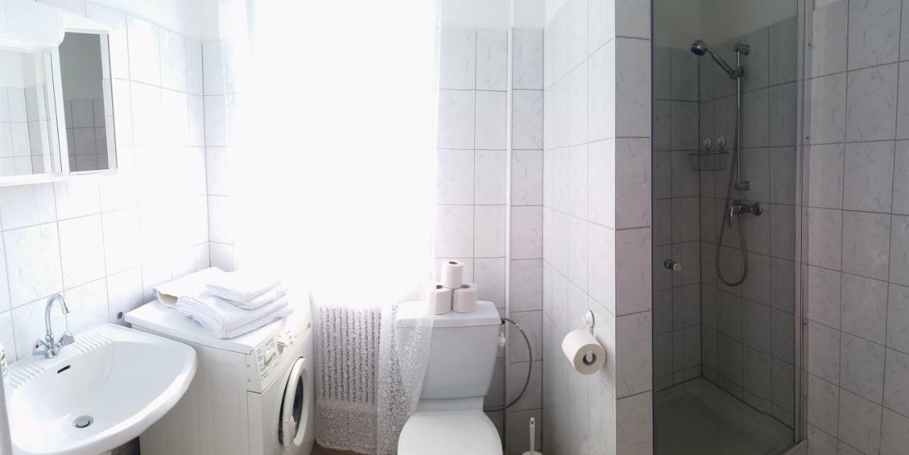 Apartment Nahe Rosenhuegel Vienna Esterno foto